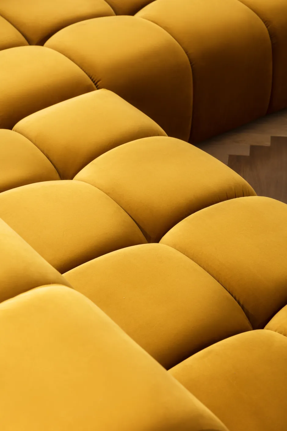 KARE Ecksofa Belami Velvet Amber Rechts