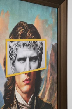 KARE Gerahmtes Bild LED Art Gentleman 80x100cm