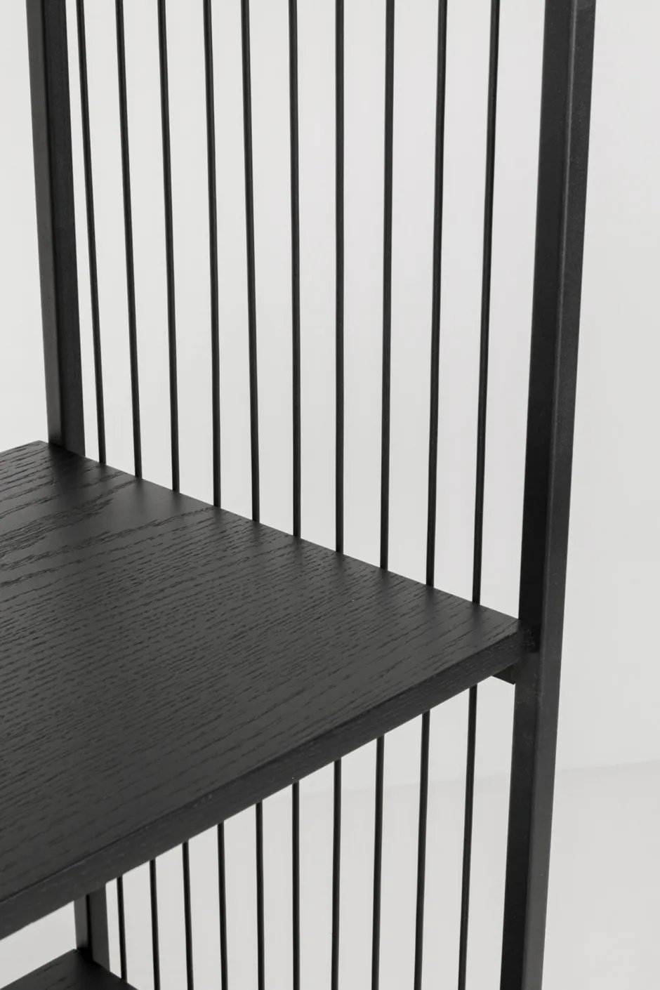 KARE Regal Bologna Schwarz 125x200cm