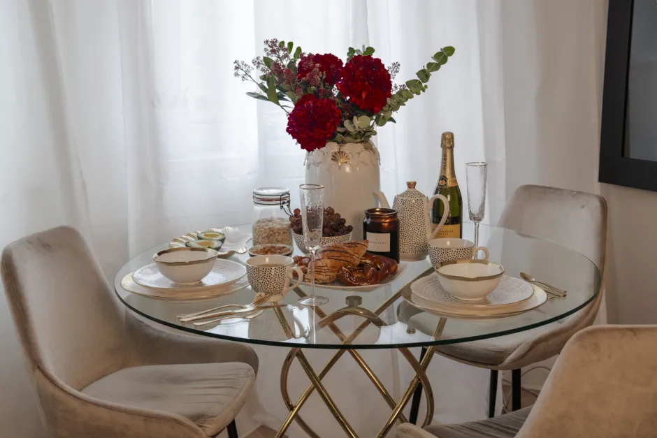 KARE Stuhl East Side Pearl XL