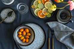 KARE Teller Soho Grau Ø27cm